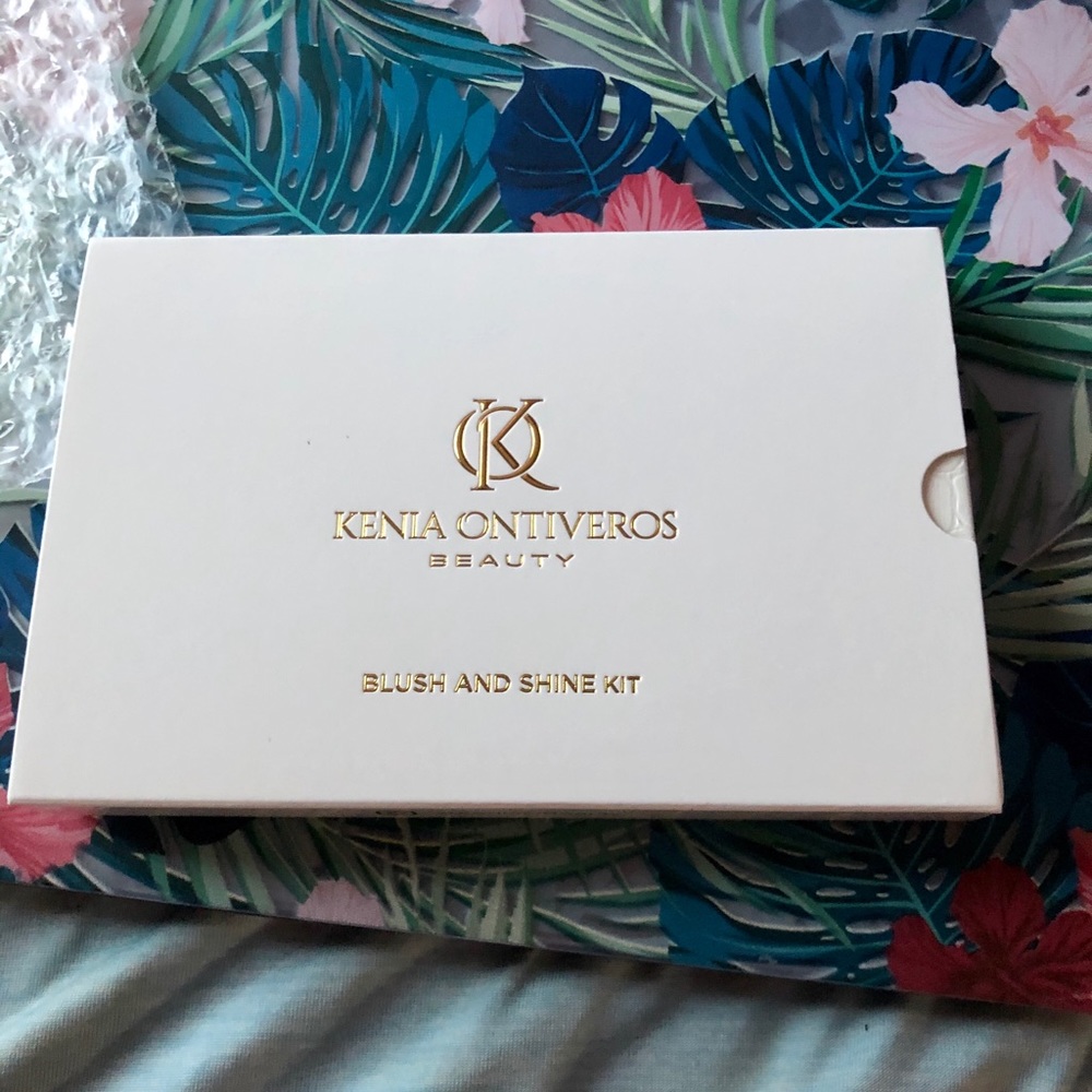 Blush and shine kit- kenia ontiveros beauty